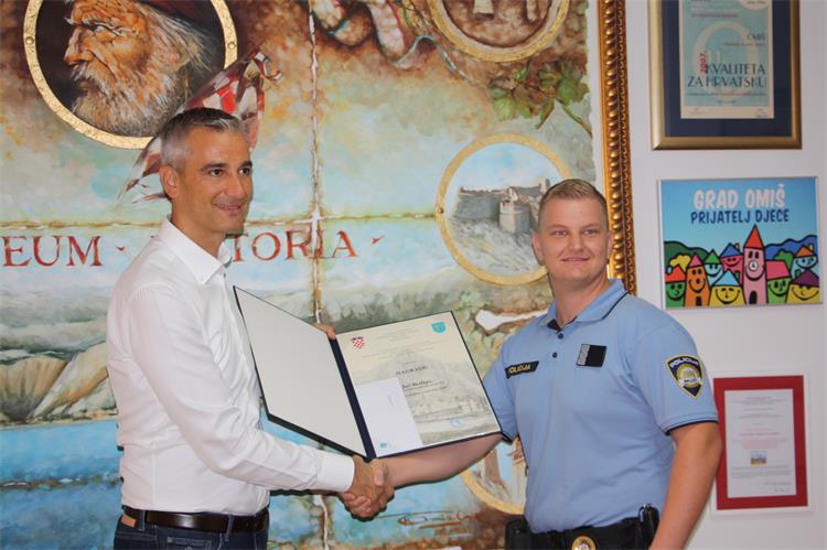 Slika /PU splitsko-dalmatinska 2022/omiš 3.JPG